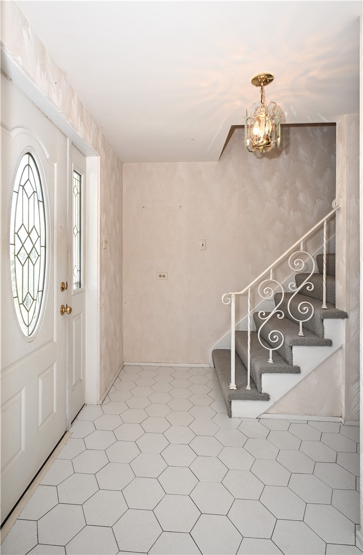 5015 Elmwood Dr — photo 8