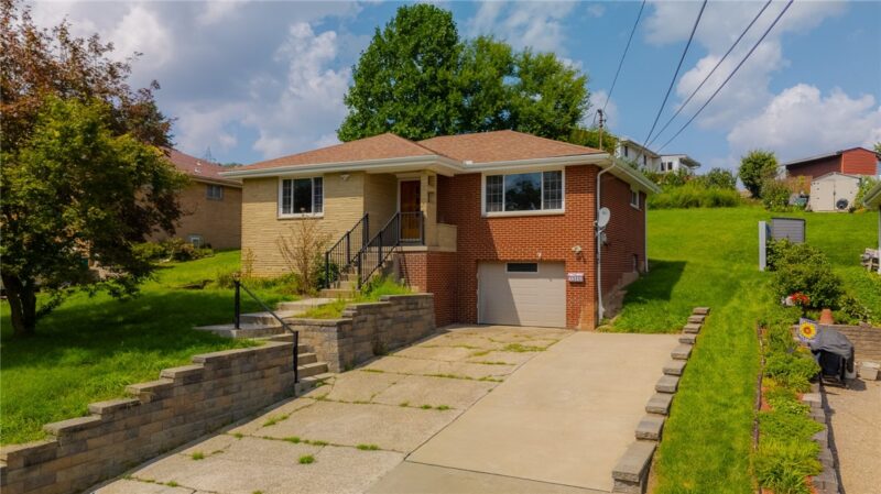 1586 Collier Ave — photo 2