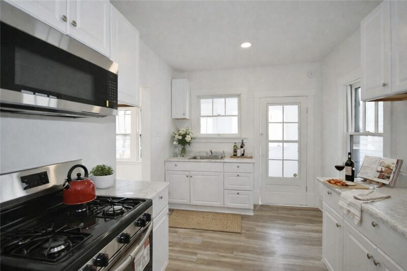 2511 Mercantile St — photo 4