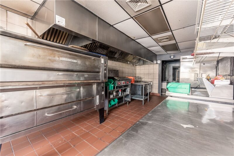 521 Grant Street — photo 4