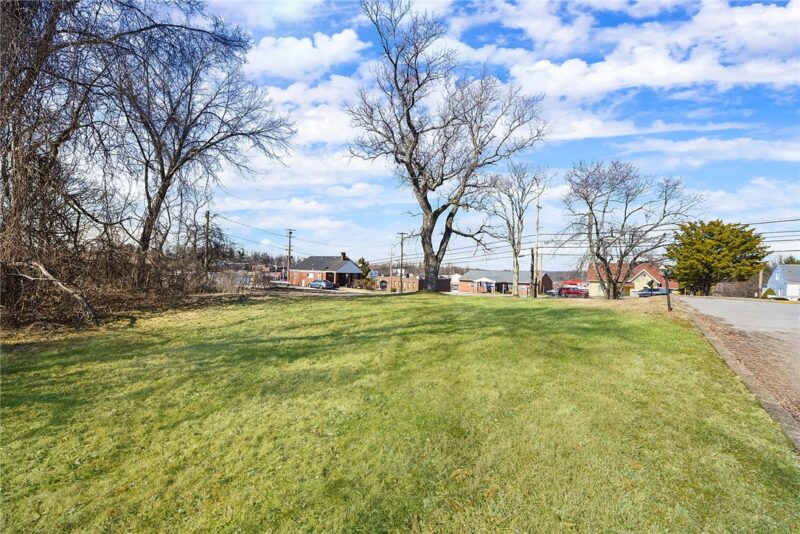 3960/3962 Monroeville Blv — photo 8