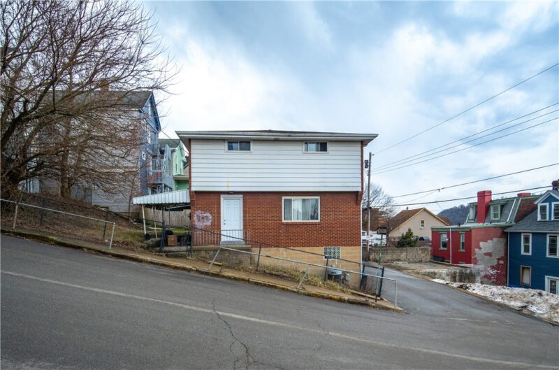 812 Neel St — photo 2