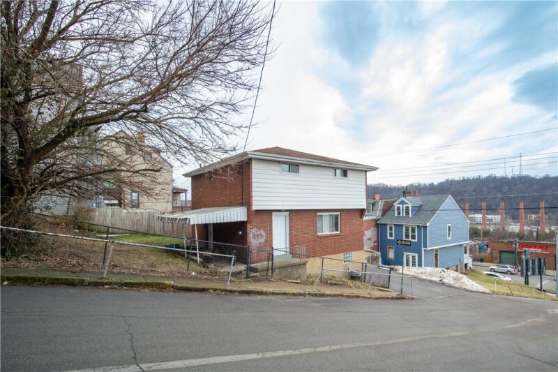812 Neel St — photo 3