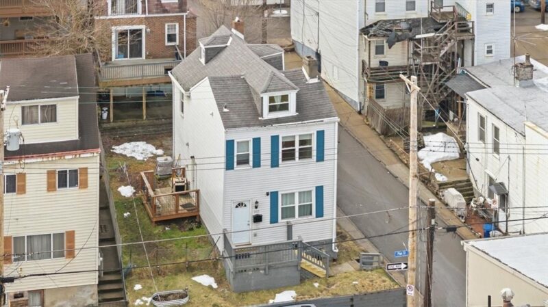 162 Pius St — photo 2