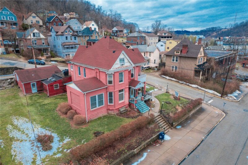 200 Caldwell Ave — photo 5