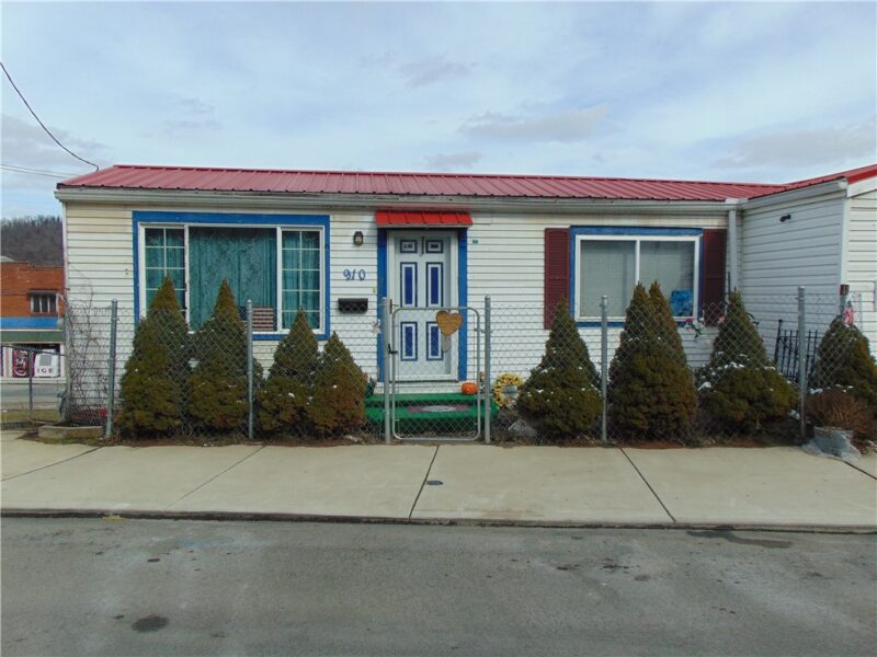 910 Lincoln Ave — photo 2