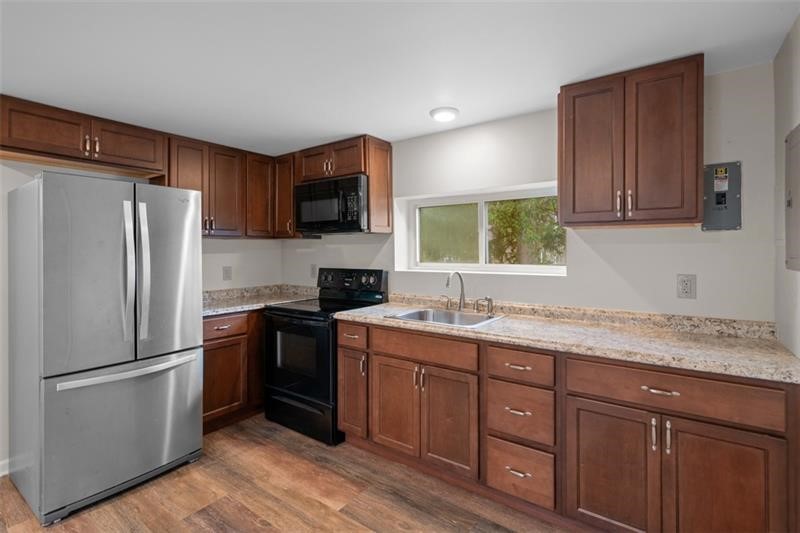 1122 Pittsburgh Rd — photo 5