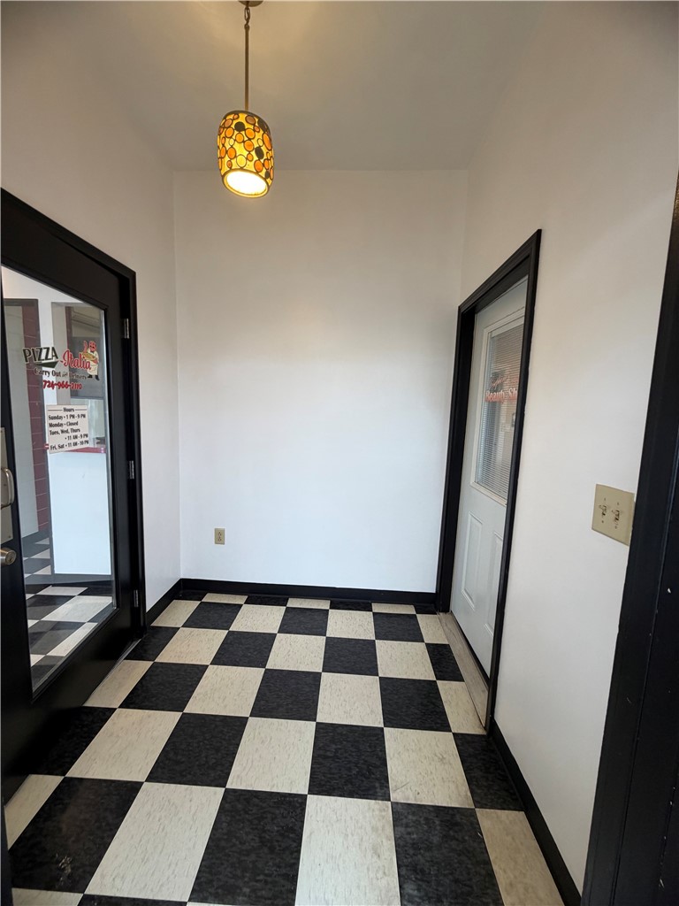 202 S. Market Street — photo 7