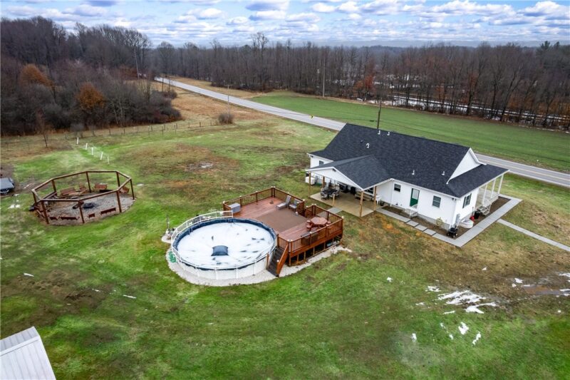 360 Conneaut Lake Rd — photo 3