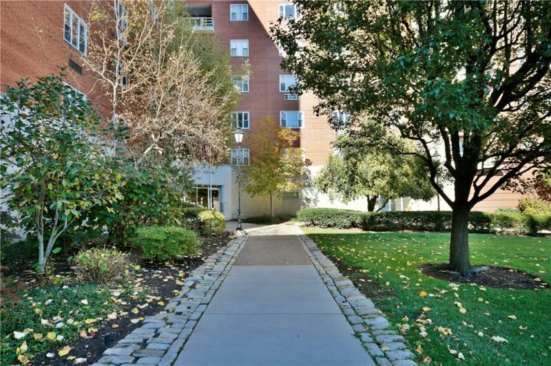 4625 FIFTH 201 — photo 4