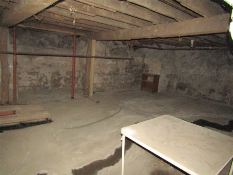 300 Meyers Ave — photo 7