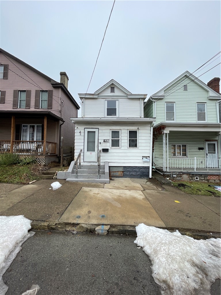1600 Mcclure St — photo 1