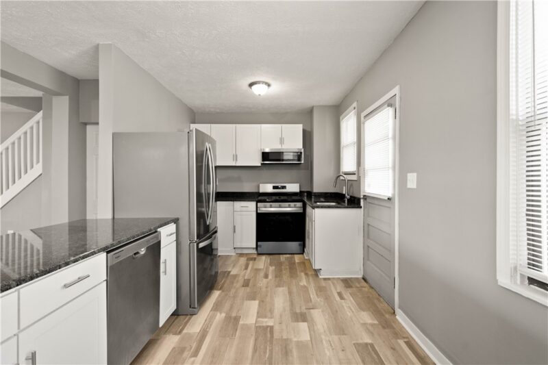 206 Pinecastle Ave — photo 7