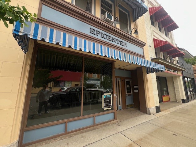568 Merchant St — photo 1