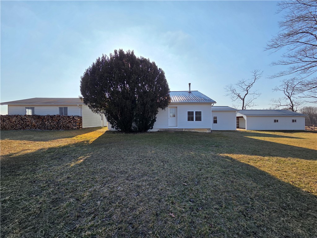 1055 Mercer New Wilmington Road — photo 1