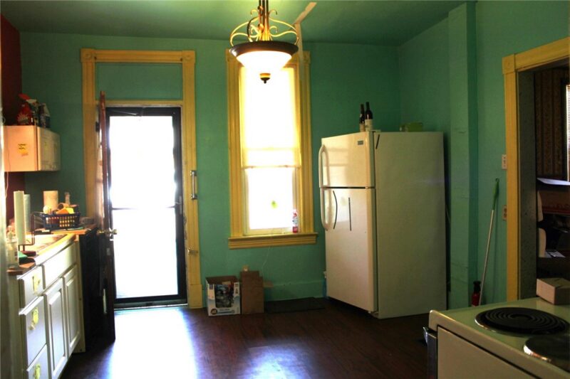 324 W North Street — photo 6