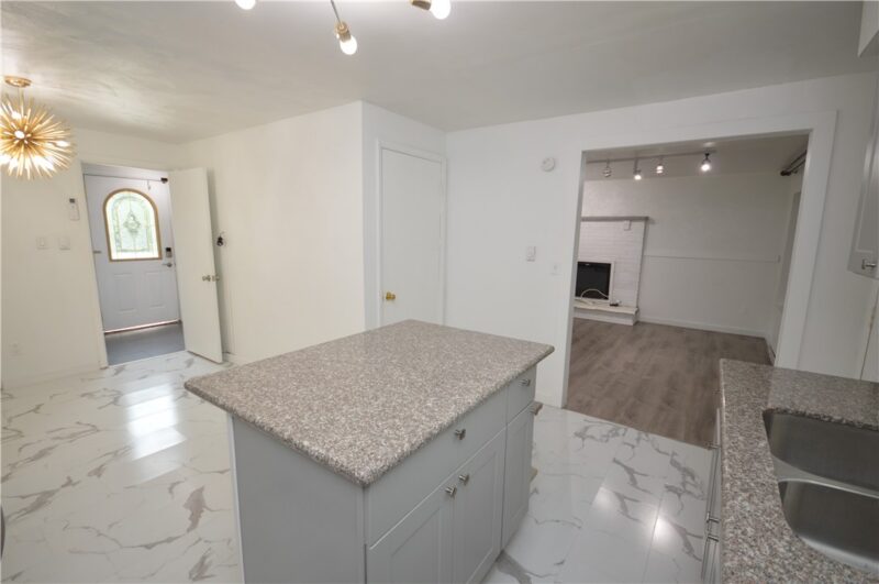 279 Richland Drive — photo 8