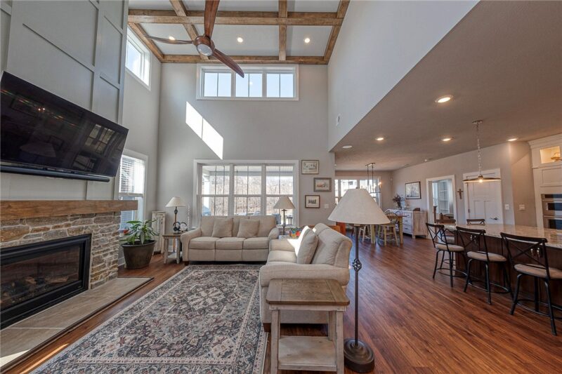 3004 Marilyn Court — photo 8
