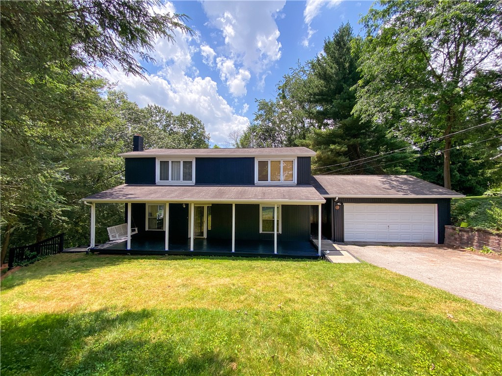 1310 Center Road — photo 1