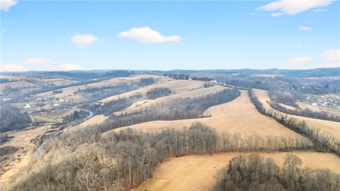 275 NEWMAN ROAD — photo 1