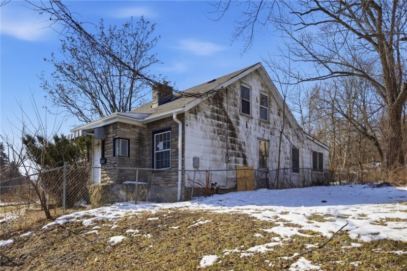 1209 Swissvale Ave — photo 2