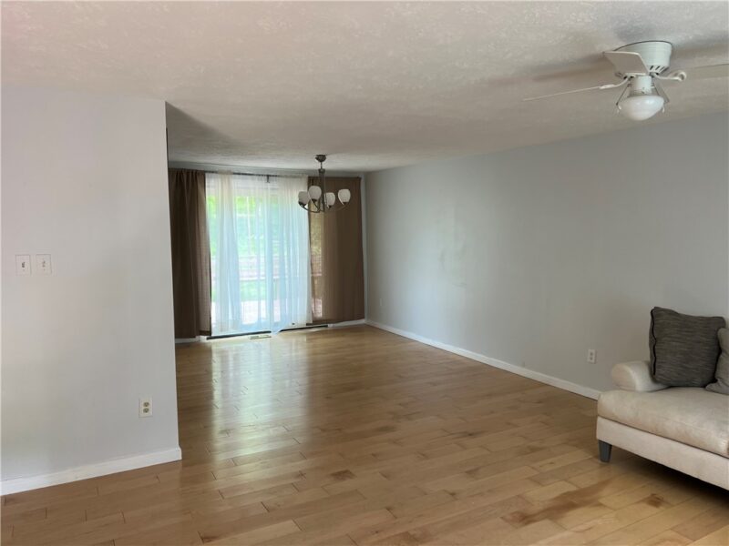 295 Carmell Dr — photo 3