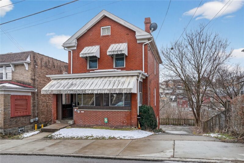 2930 Pyramid Ave — photo 2