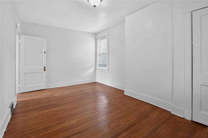 2930 Pyramid Ave — photo 4