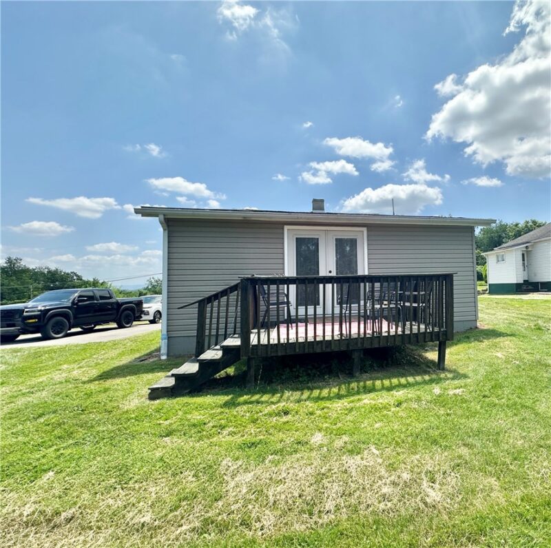 3246 Old McClellandtown Road — photo 4