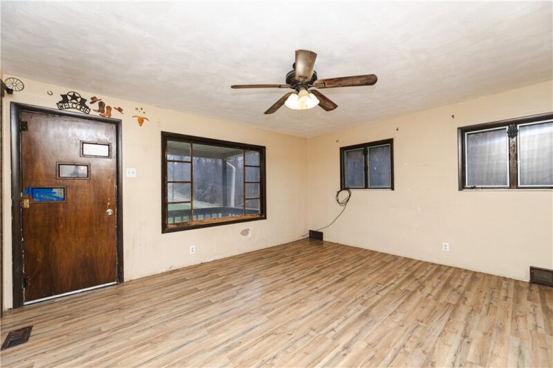 626 Pittsburgh Rd — photo 4