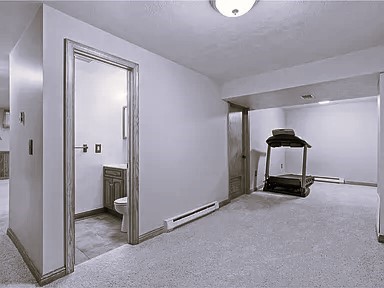 401 Lexington Dr — photo 8