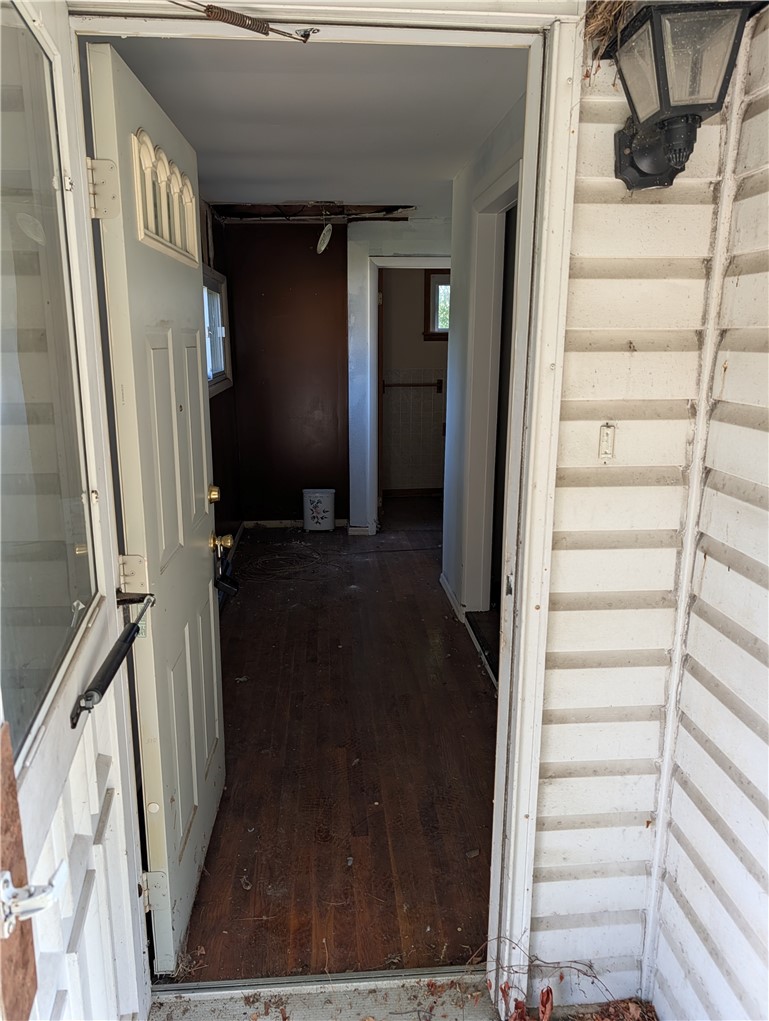 495 Broad St — photo 2