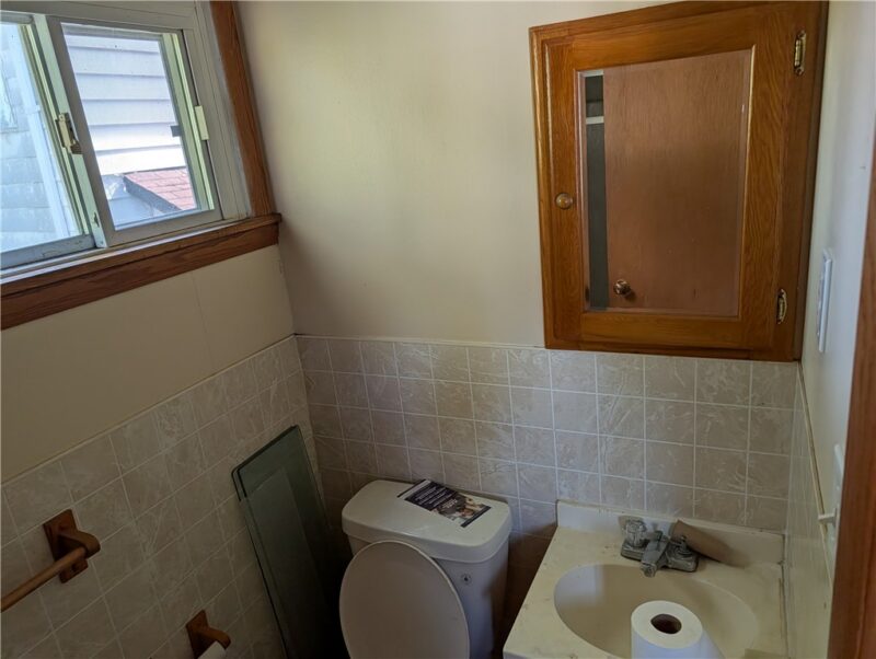 495 Broad St — photo 6