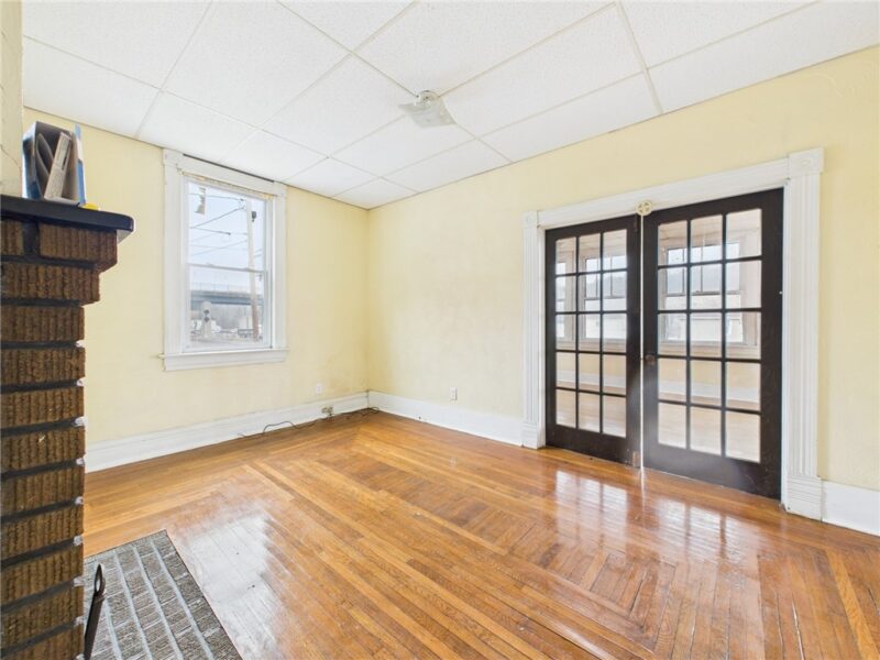 502 W Liberty Ave — photo 6
