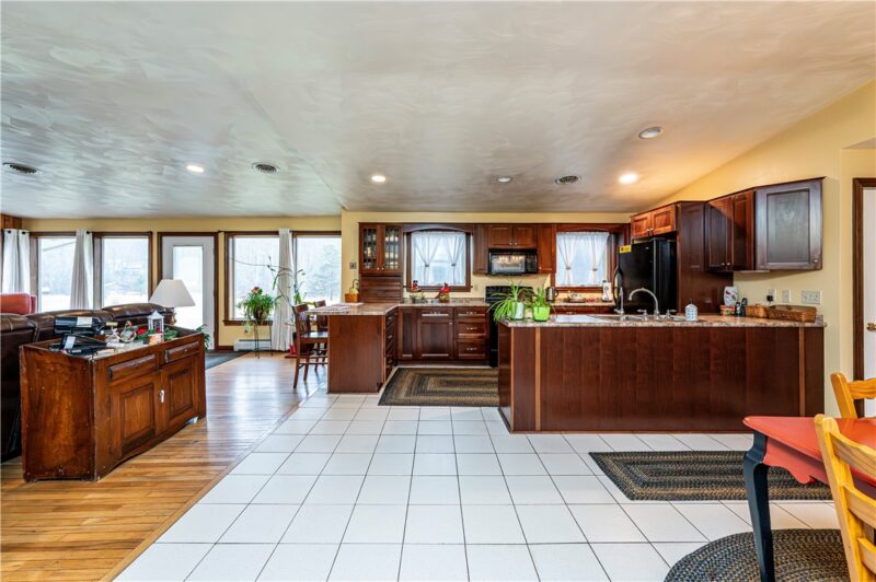 931 DARLINGTON ROAD — photo 4