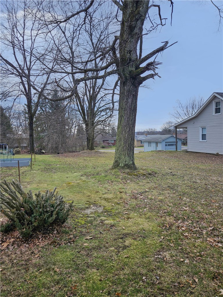 132 E Northview Ave — photo 4