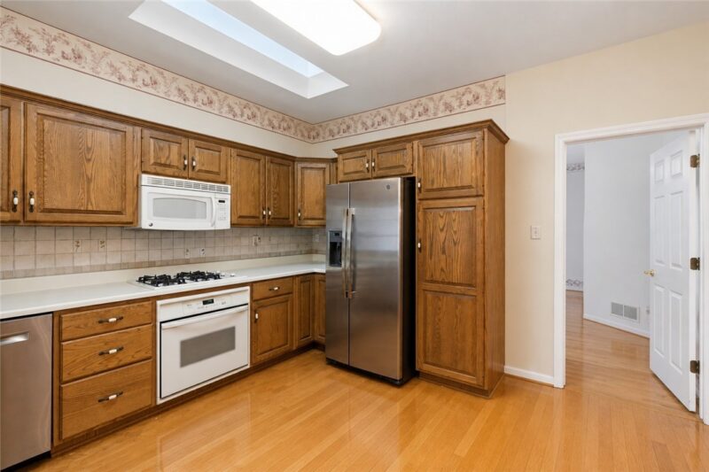 107 Boxwood Ct — photo 6