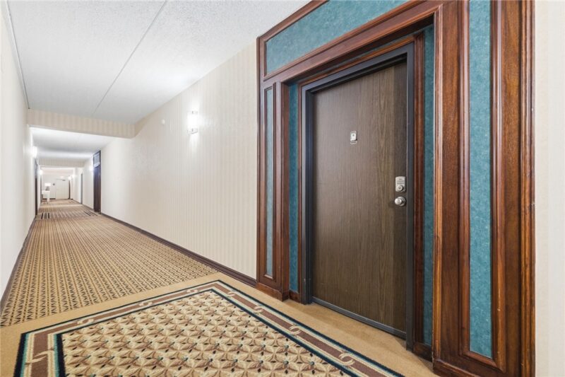 5600 Munhall Road 202 — photo 3