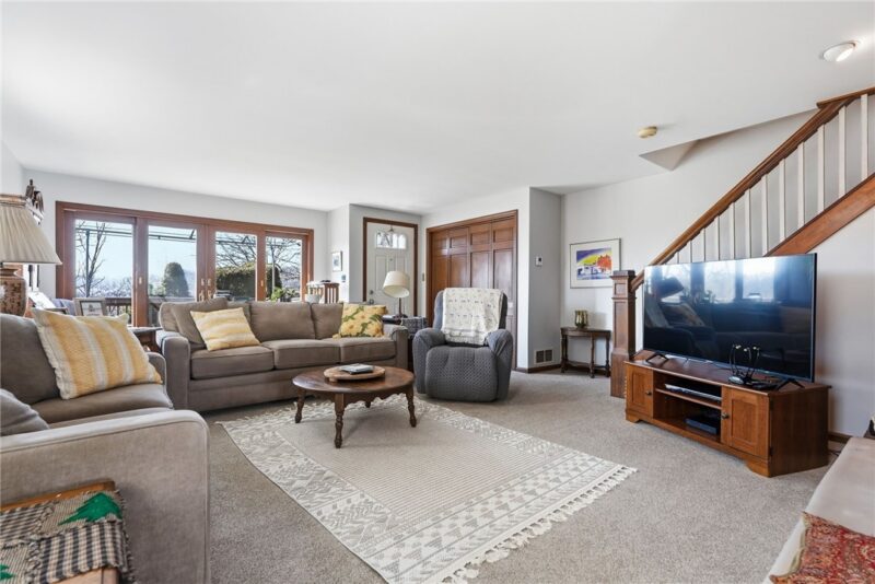 1227 Trevanion Ave — photo 5