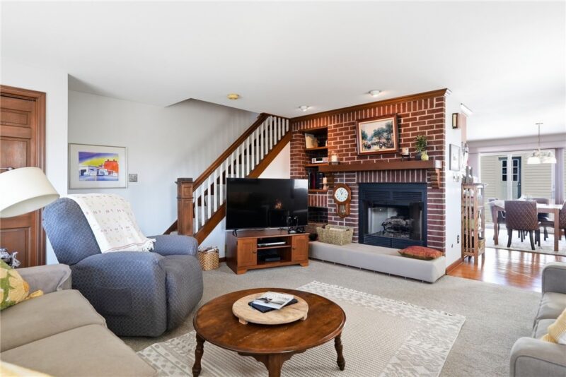 1227 Trevanion Ave — photo 6