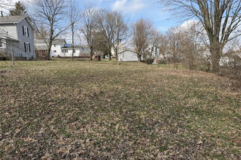 408 Plum St — photo 2