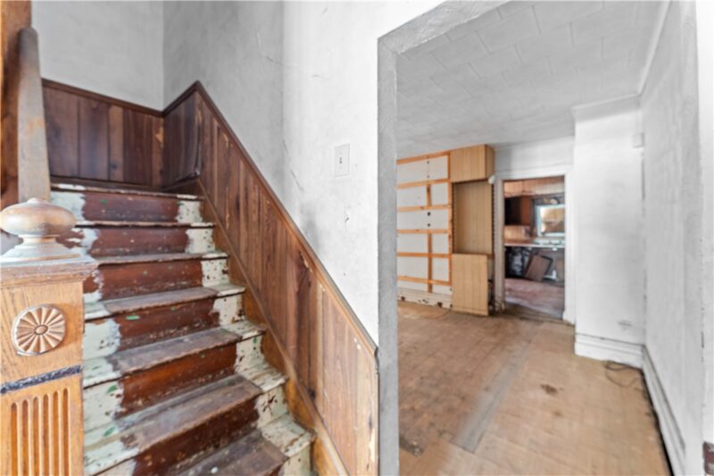115 Hawkins Ave — photo 5