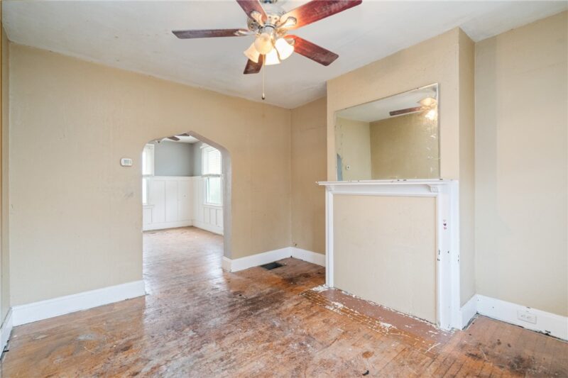1600 Alverado Ave — photo 4