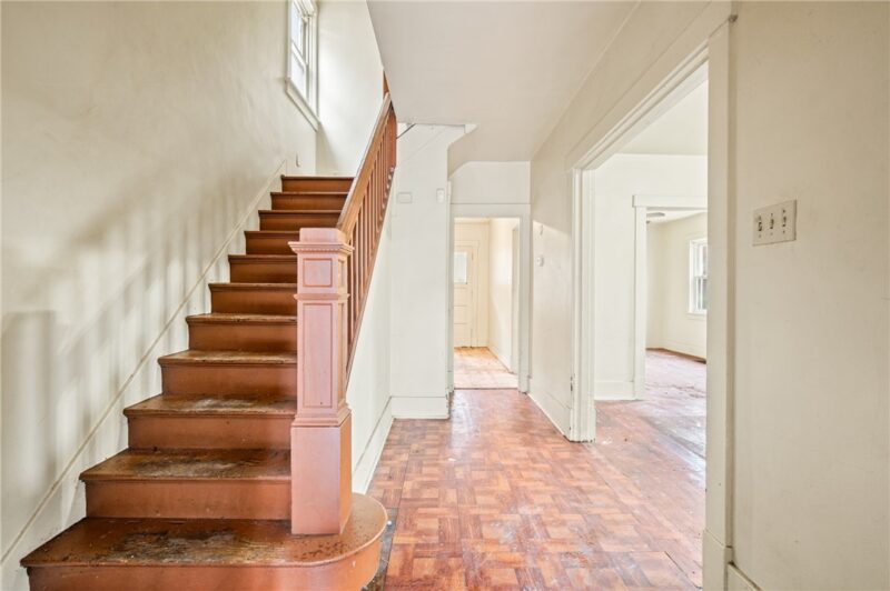 302 Platt Ave — photo 4