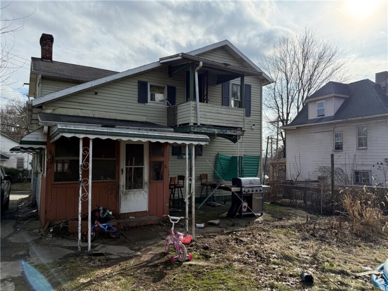 807 Butler Ave — photo 3