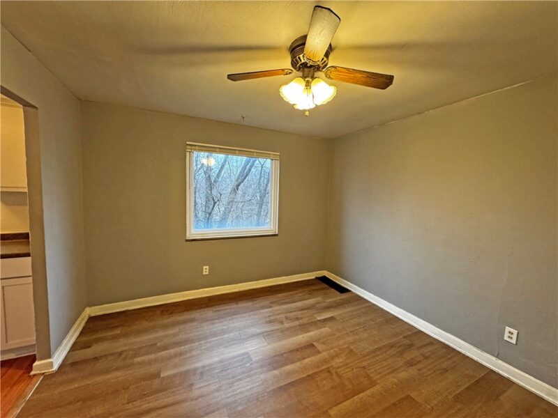 5901 Verona Rd — photo 7
