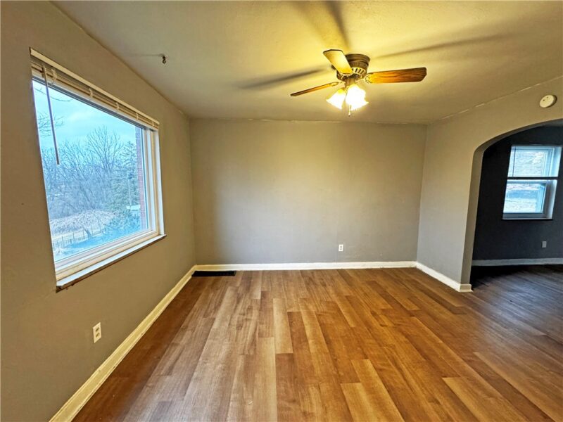 5901 Verona Rd — photo 8