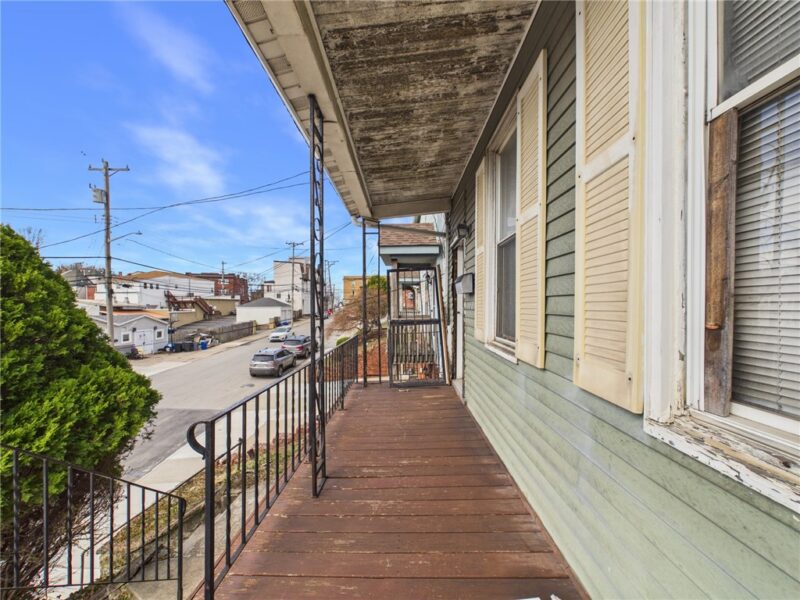 21 Ruth St — photo 3