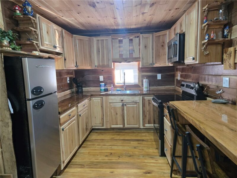 389 Winslow Hill Rd — photo 4