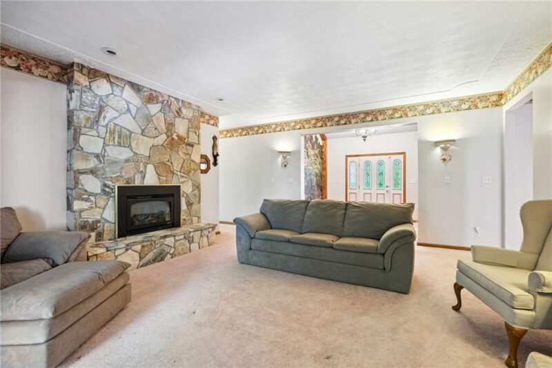 341 Paris Colliers Road — photo 6